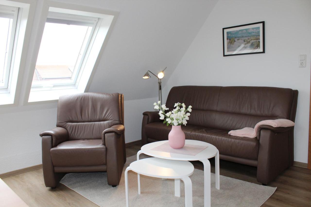 Appartamento Haus Anker Neuharlingersiel Esterno foto