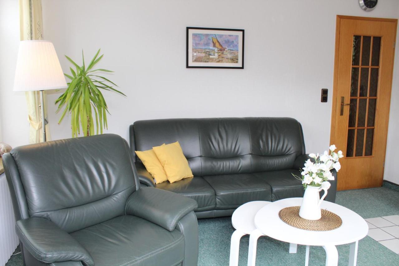 Appartamento Haus Anker Neuharlingersiel Esterno foto