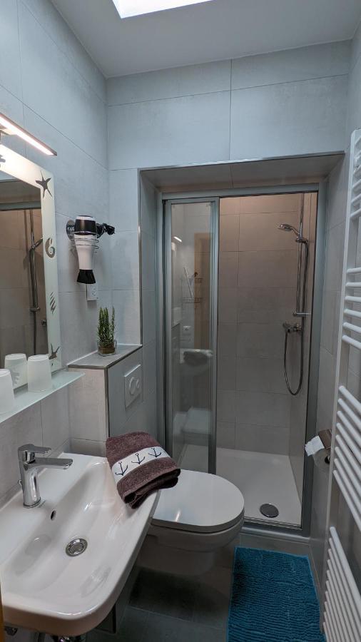 Appartamento Haus Anker Neuharlingersiel Esterno foto