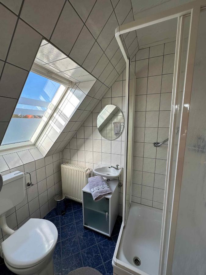 Appartamento Haus Anker Neuharlingersiel Esterno foto